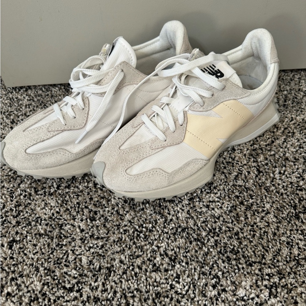 New Balance 327 Sea Salt